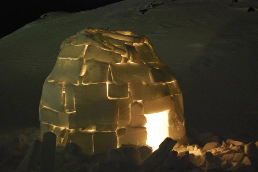 Illuikkiaq - Igloo