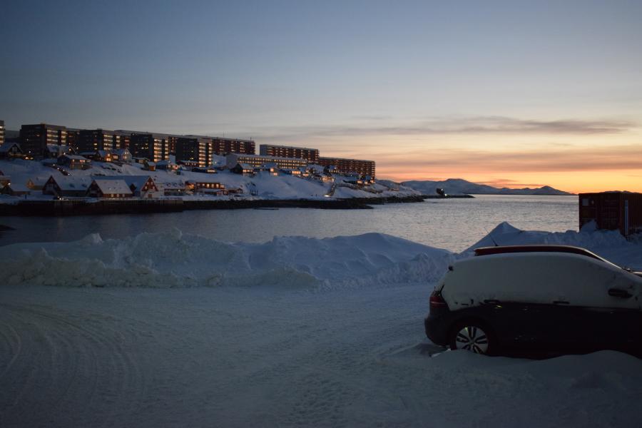 Solnedgang i kolonihavnen - ken mathiasen