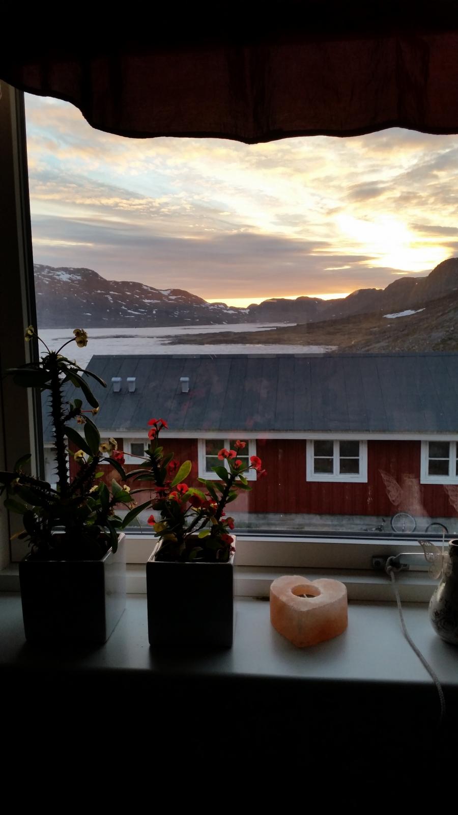 Qaqortoq 15.juni 2015, nal. 22.20 - Aasaq ?